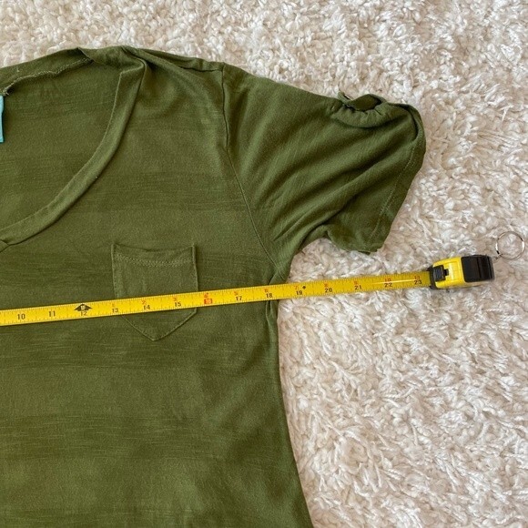 H.I.P V-Neck Short Sleeve Striped Tee. Olive Color. Medium. Lightweight. Comfy - Picture 10 of 11